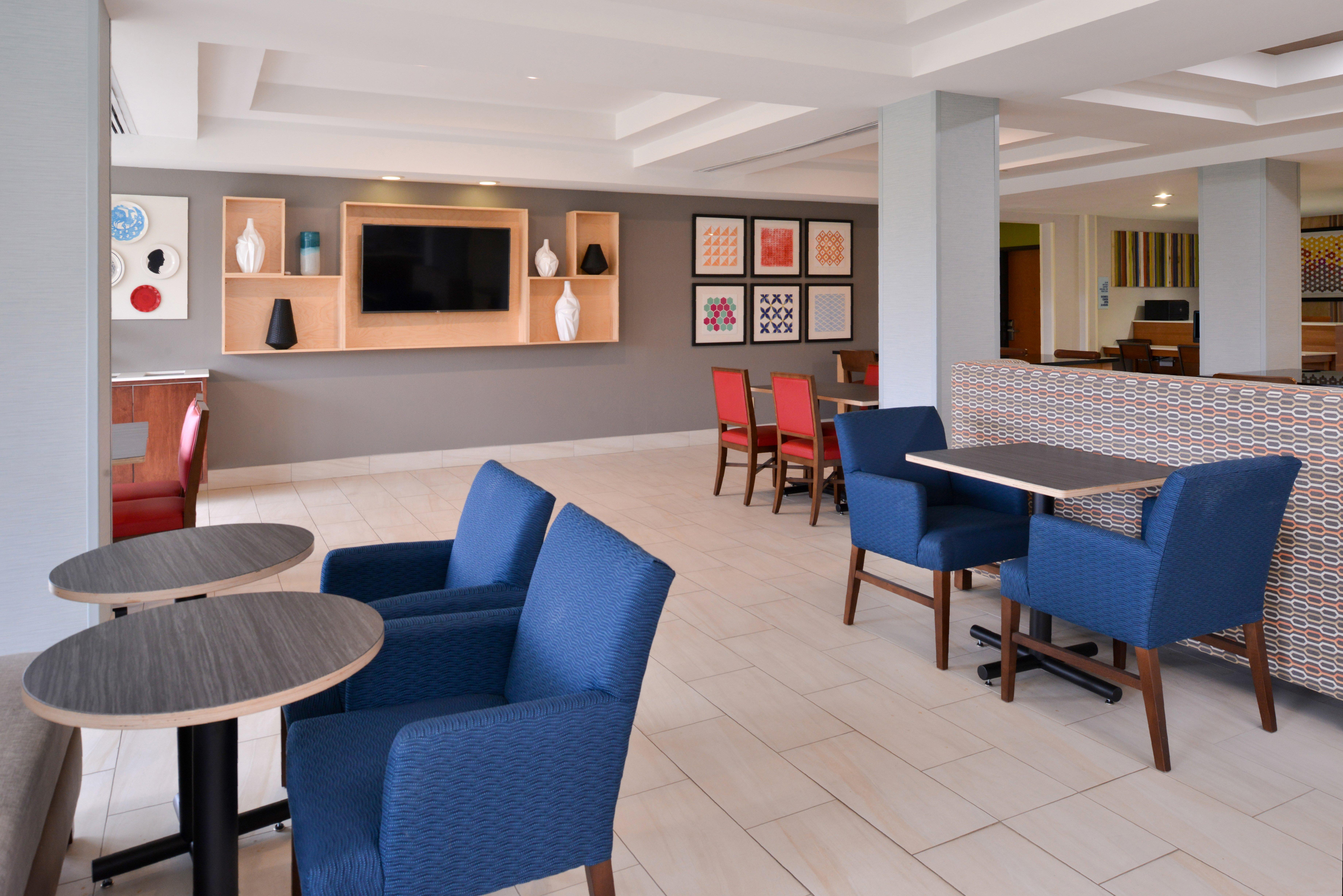 Holiday Inn Express Mineral Wells By Ihg Parkersburg Exterior foto
